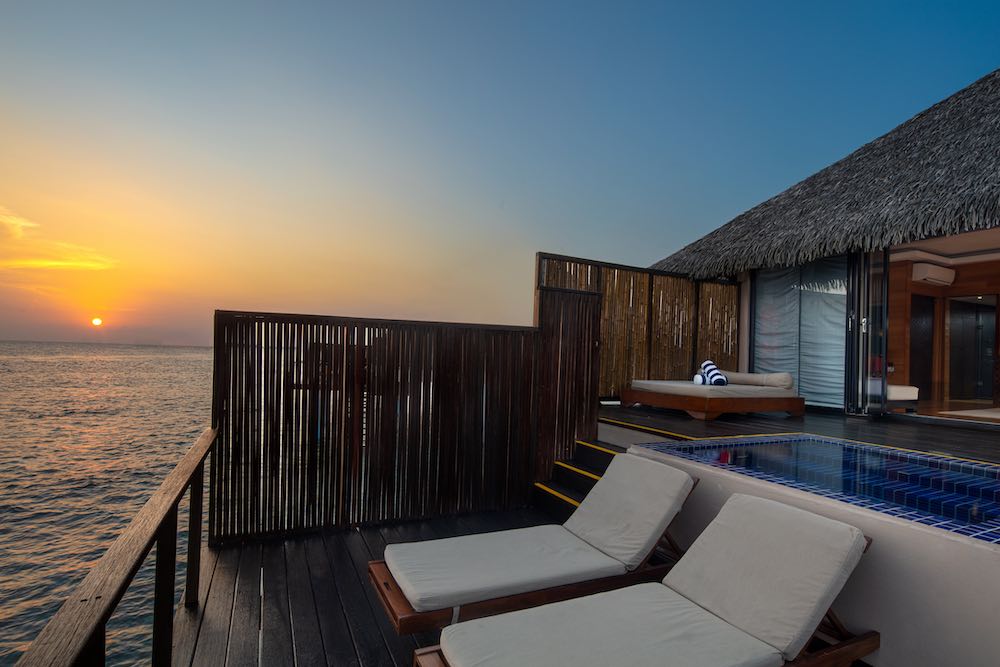 Honeymoon Suite with Private Pool photo 4